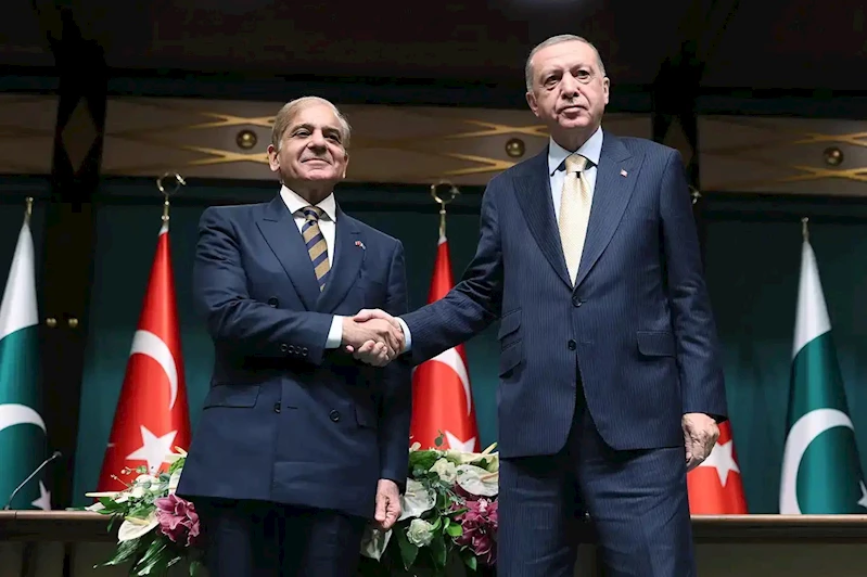 Pakistan Başbakanı bugün Cumhurbaşkanı Erdoğan